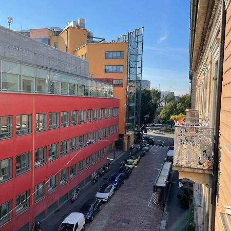 Апартаменты Cozy Flat Mins Walk To Navigli And Metro Porta Genova Милан Экстерьер фото