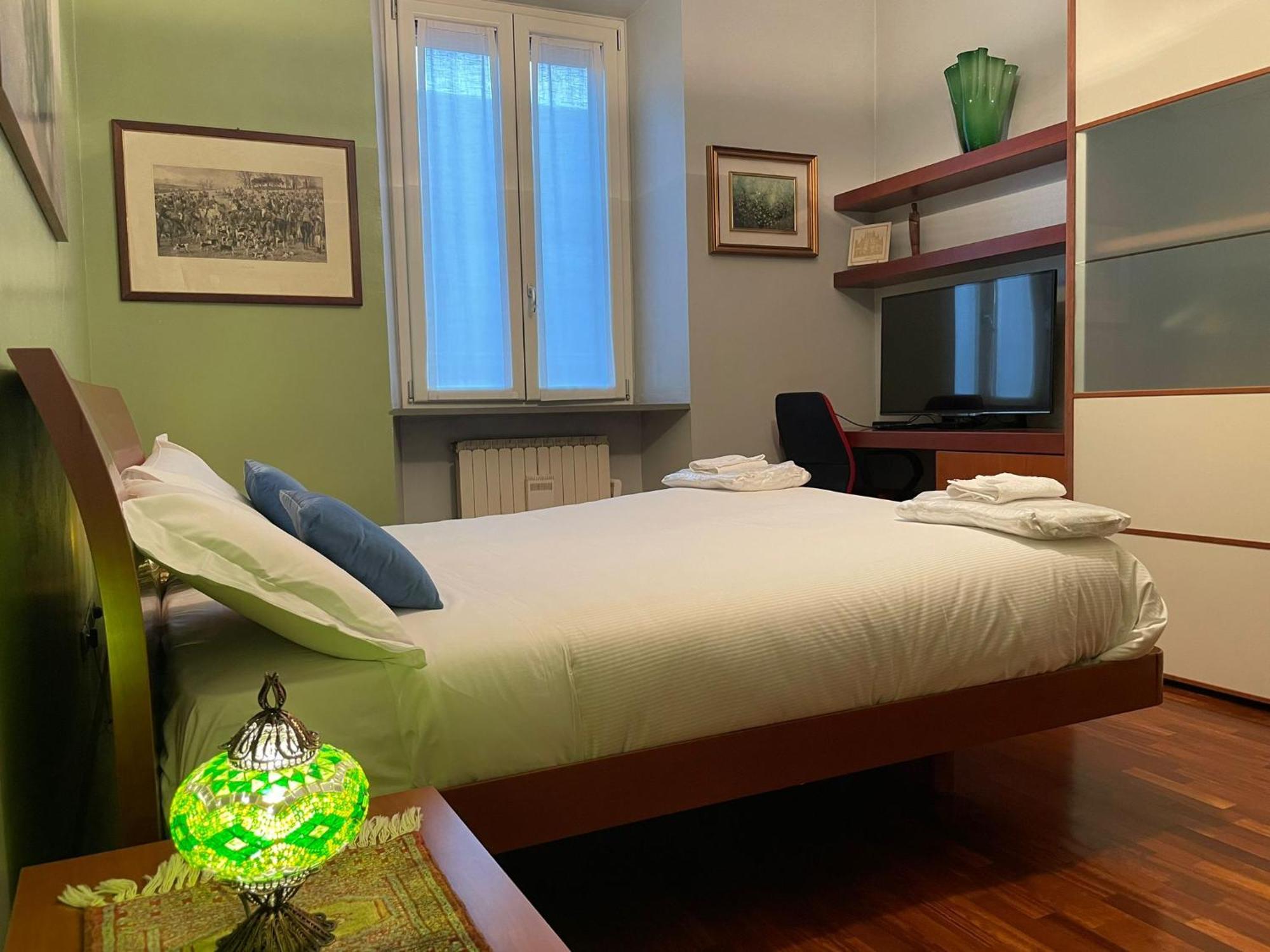 Апартаменты Cozy Flat Mins Walk To Navigli And Metro Porta Genova Милан Экстерьер фото
